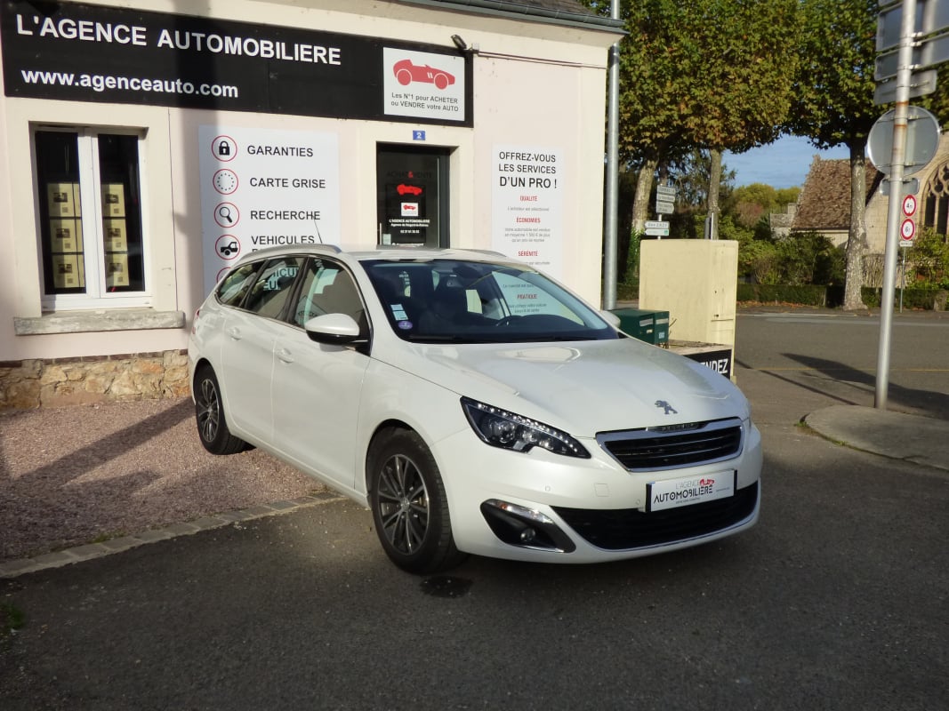 Peugeot 308 SW 1.2 PureTech 130ch Allure — 1