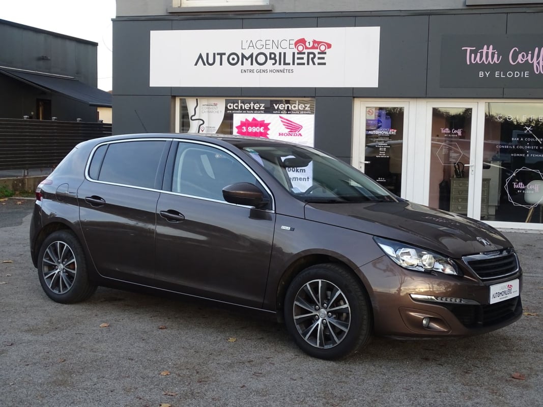 Peugeot 308 1.2 PURETECH 130 STYLE GPS 1ere Main — 1