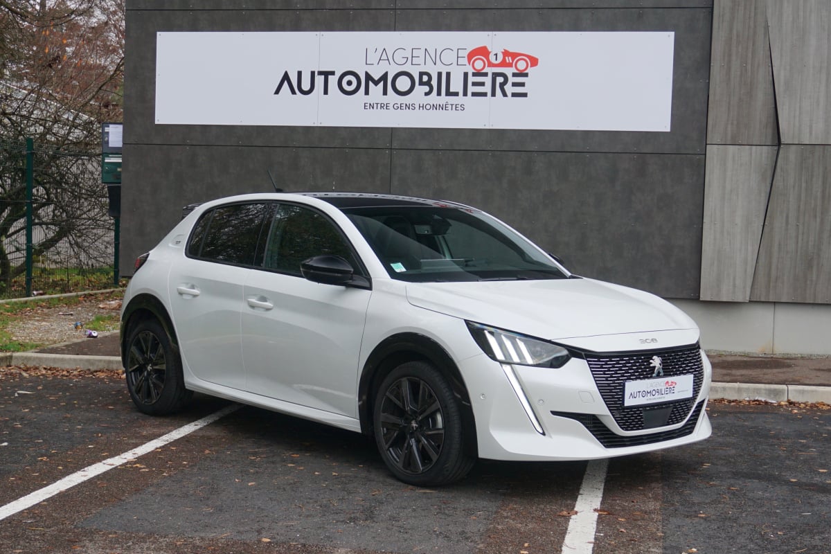 Peugeot 208 1.2 PureTech EAT8 100 ch BVA - GT PACK — 1