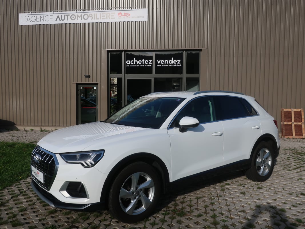 Audi Q3 2.0 TDI 16V Design Luxe 150Cv — 1