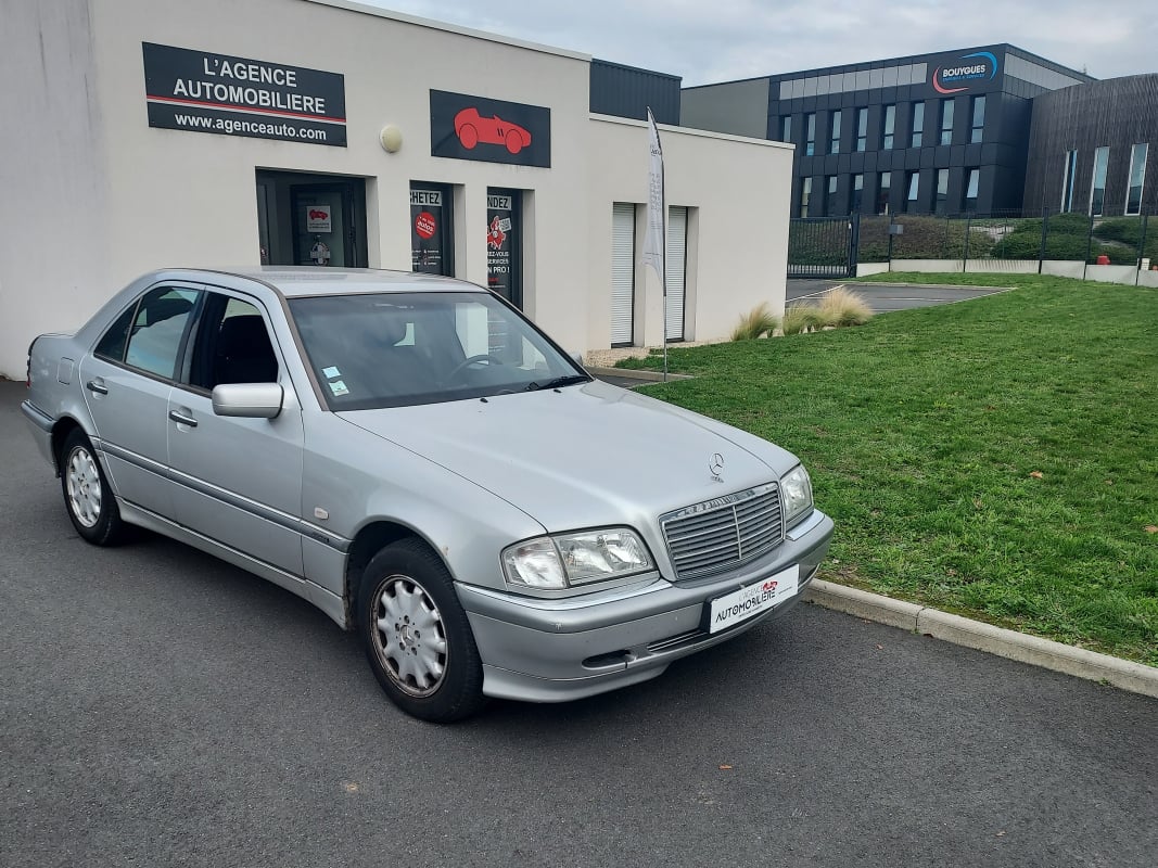 Mercedes-Benz Classe C C C250 TD — 1