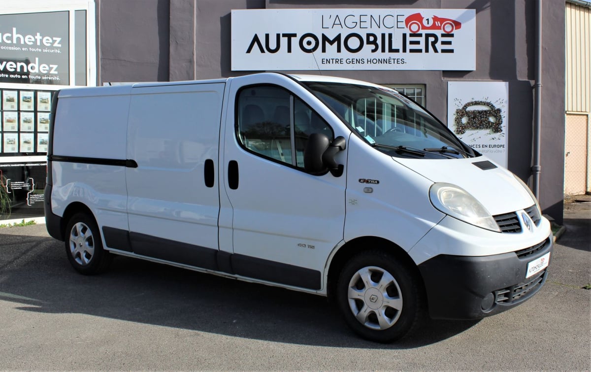 Renault Trafic 115 CV - phase 2 2.0 dCi long L2H1 — 1