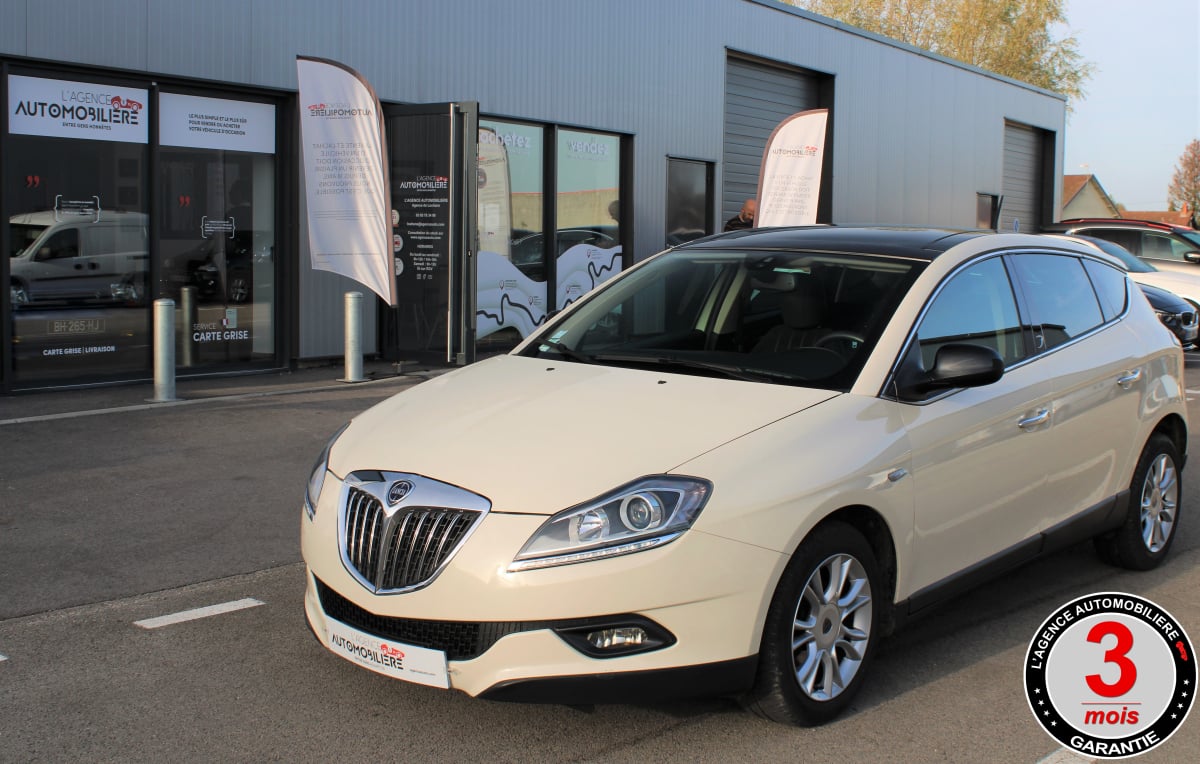 Lancia Delta 1.4 PLATINO 120 / 1ere main — 1