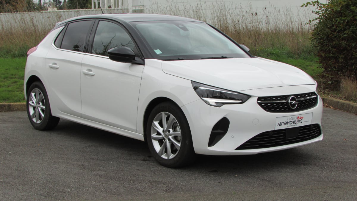 Opel Corsa CORSA 1.2i 12V Turbo 100ch Elegance 5p — 1