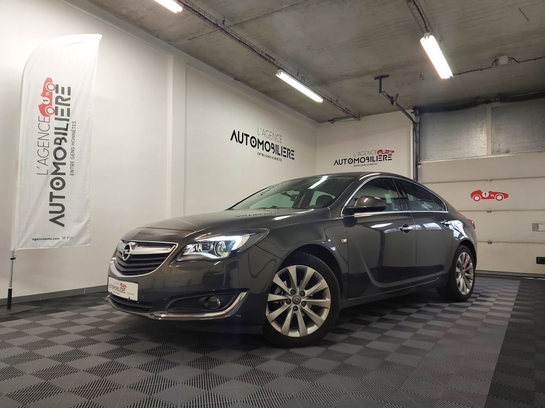 Opel Insignia (2) 1.6 CDTI 136 AUTO COSMO PACK — 1