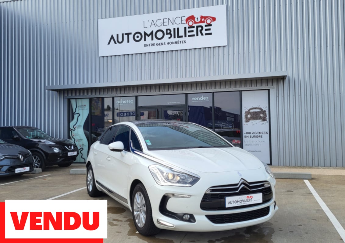 Citroen DS5 DS5 1.6 BLUEHDI 120 SO CHIC — 1
