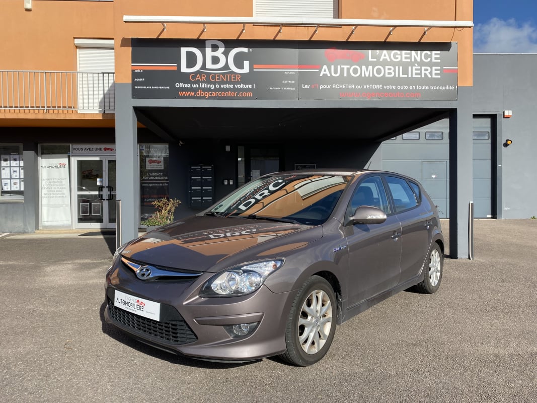 Hyundai i30 1.6 CRDi 90 Blue Drive Pack Inventive — 1