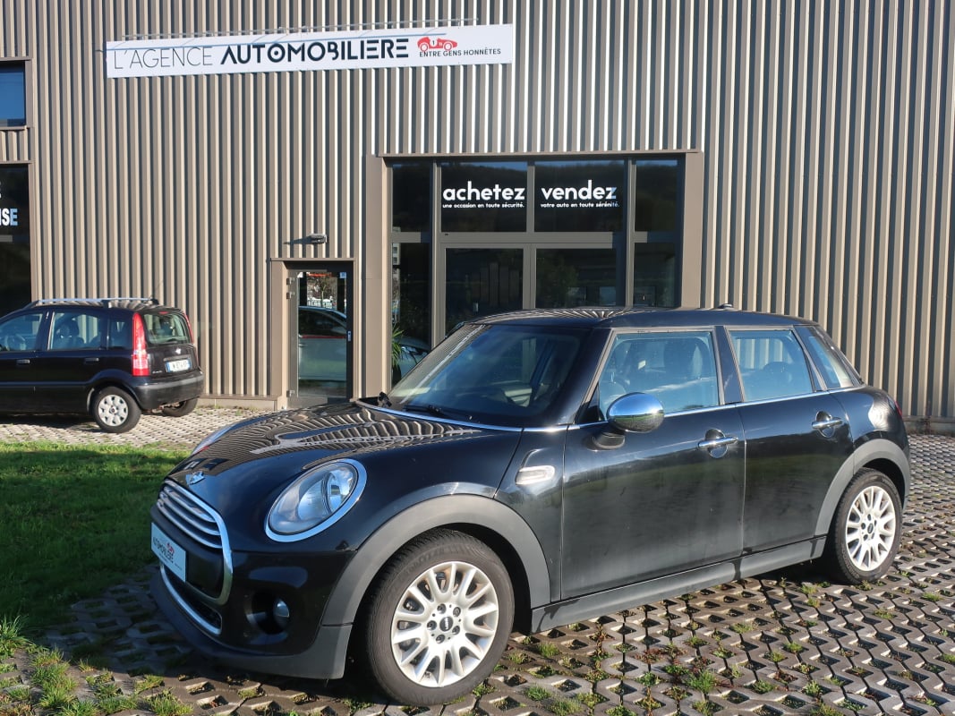 Mini One D 1.5 12V Midnight Black 95Cv — 1