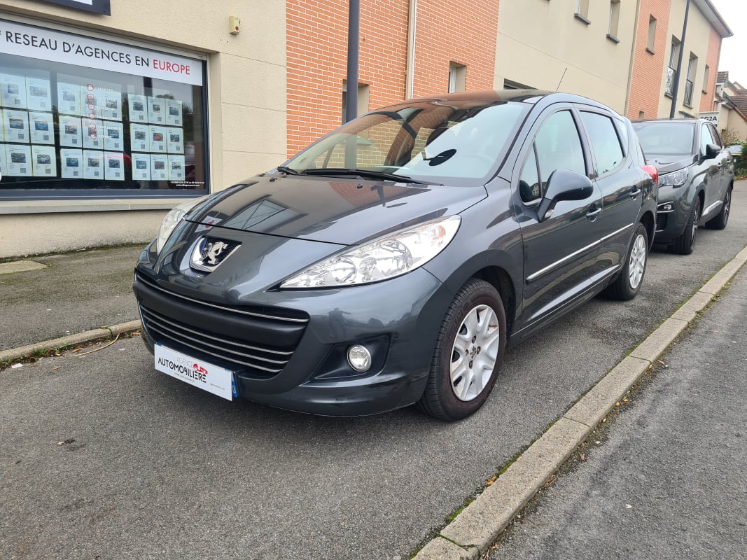 Peugeot 207 SW 1.6 HDI 90 PREMIUM — 1