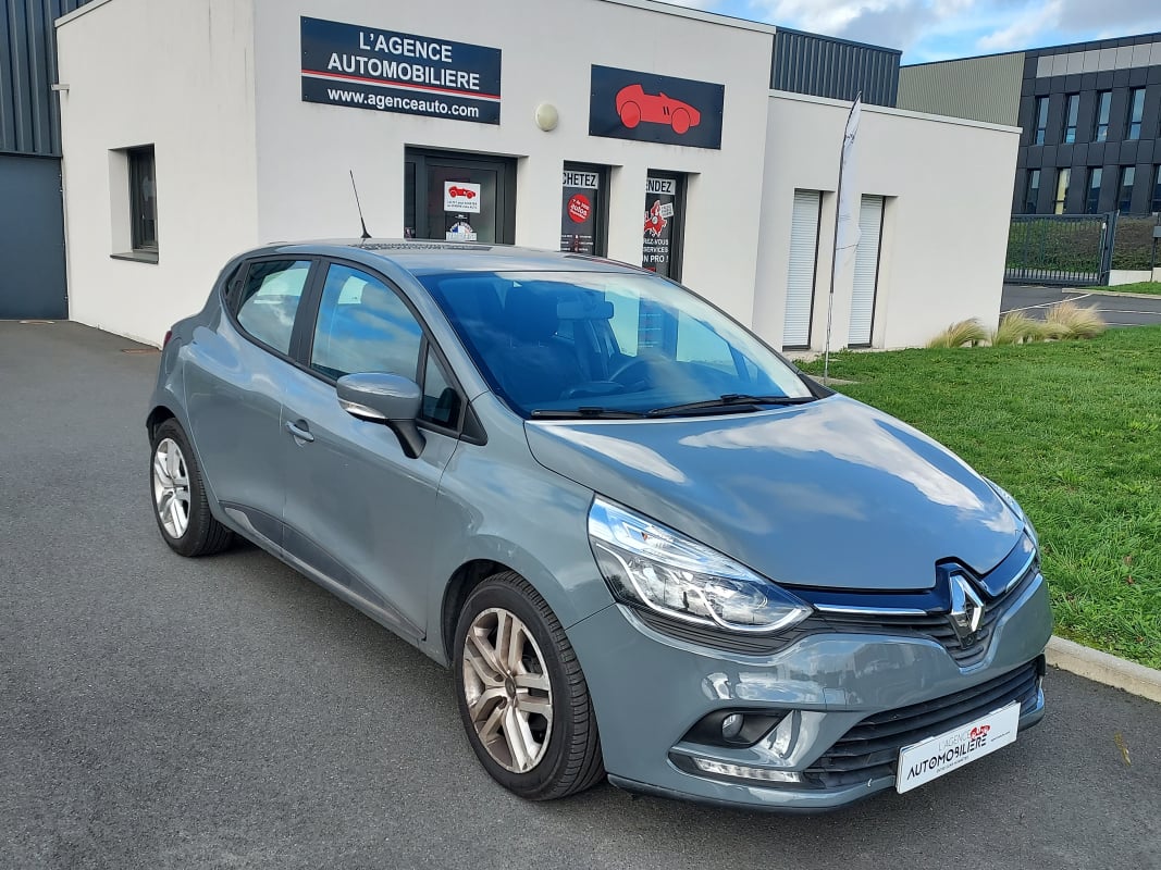 Renault Clio 1.5 dci 75 ch business — 1