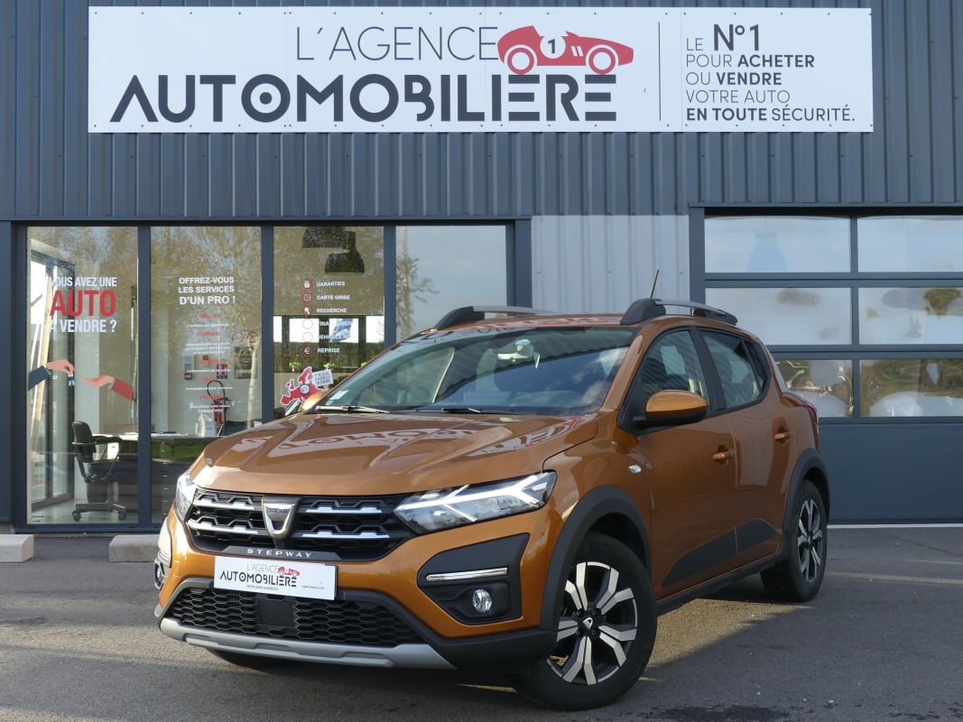 Dacia Sandero STEPWAY GPL 100 CV — 1