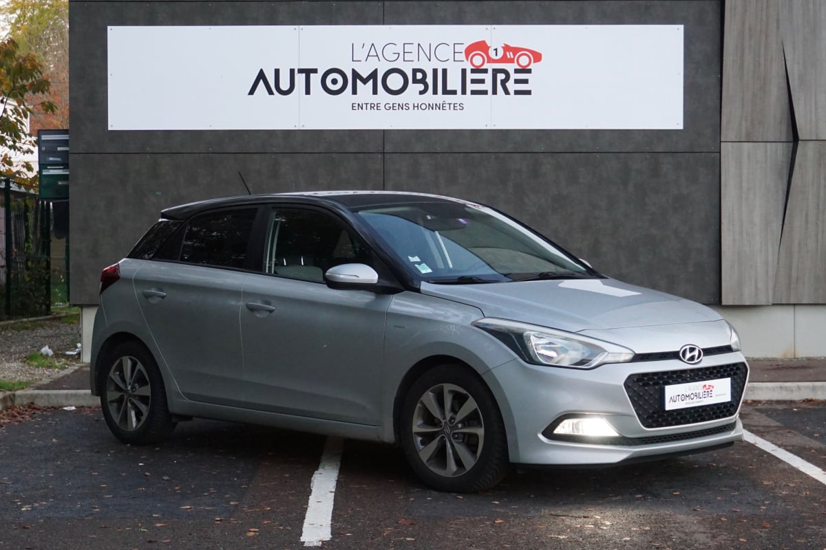 Hyundai i20 II 5 Portes 1.1 CRDi 75 ch - CREATIVE — 1