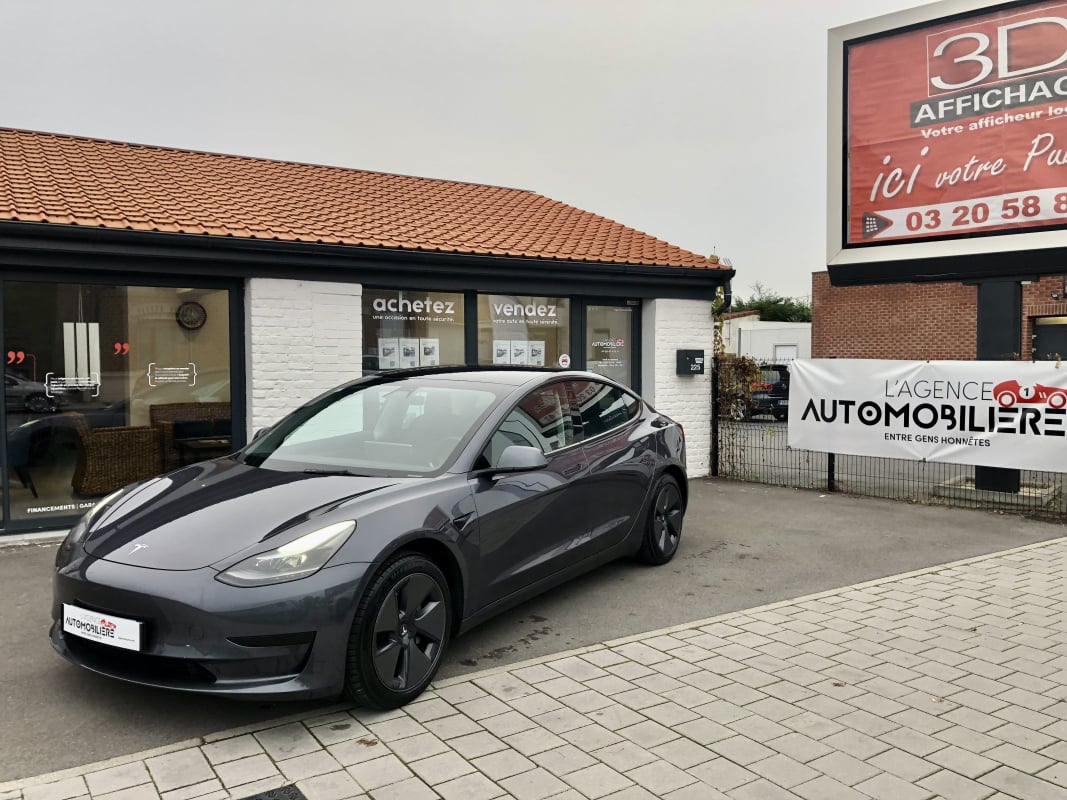 Tesla Model 3 SR+ Propulsion 325cv — 1