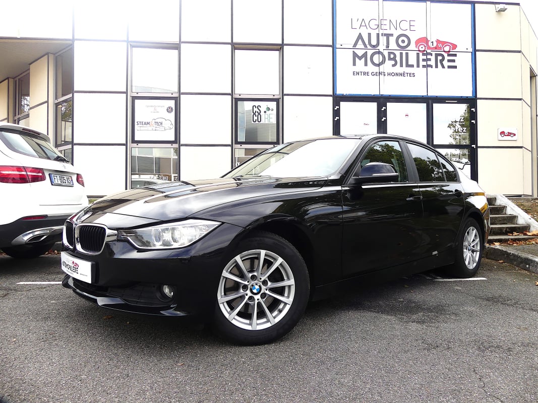 BMW Série 3 320D Xdrive 184 LOUNGE (F30) — 1