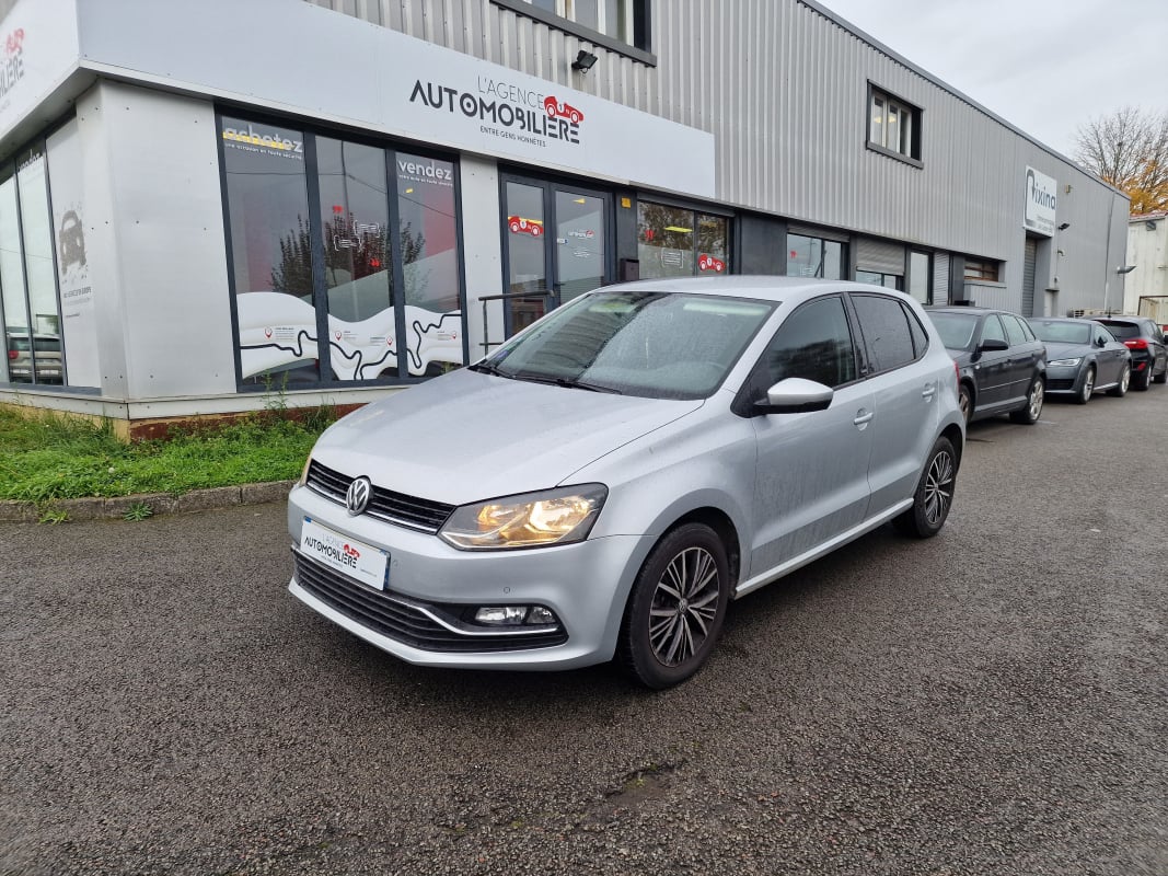 Volkswagen Polo 1.2 TSI 90CH ALLSTAR GARANTIE 1 AN — 1