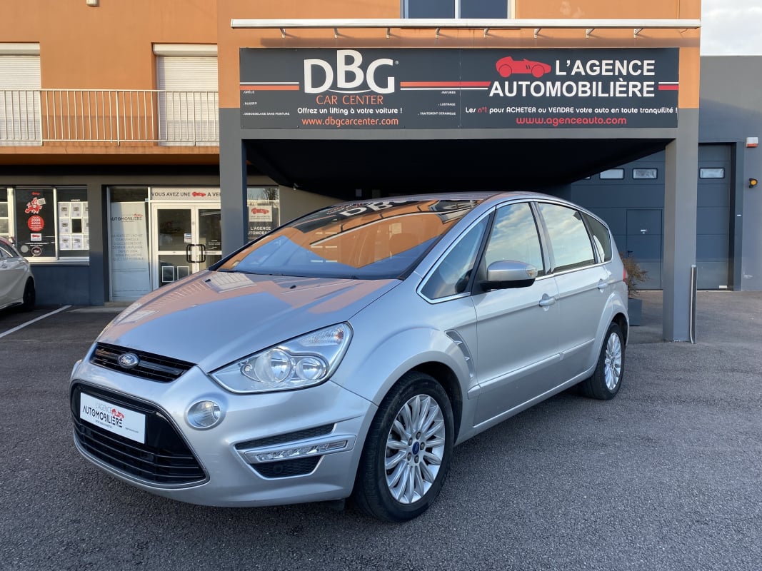 Ford S-Max 2.0 Tdci 140 CH Titanium Powershift 7PL Première Main — 1