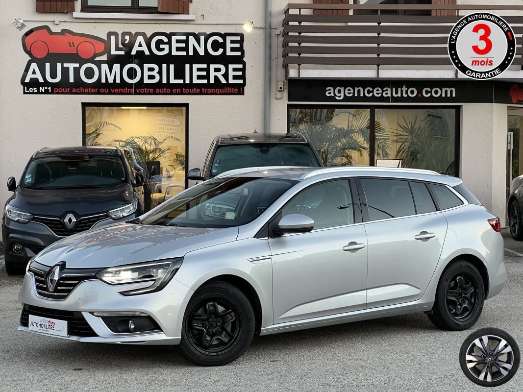 Renault Megane IV 1.3 TCE 160 ch INTENS ESTATE EDC — 1