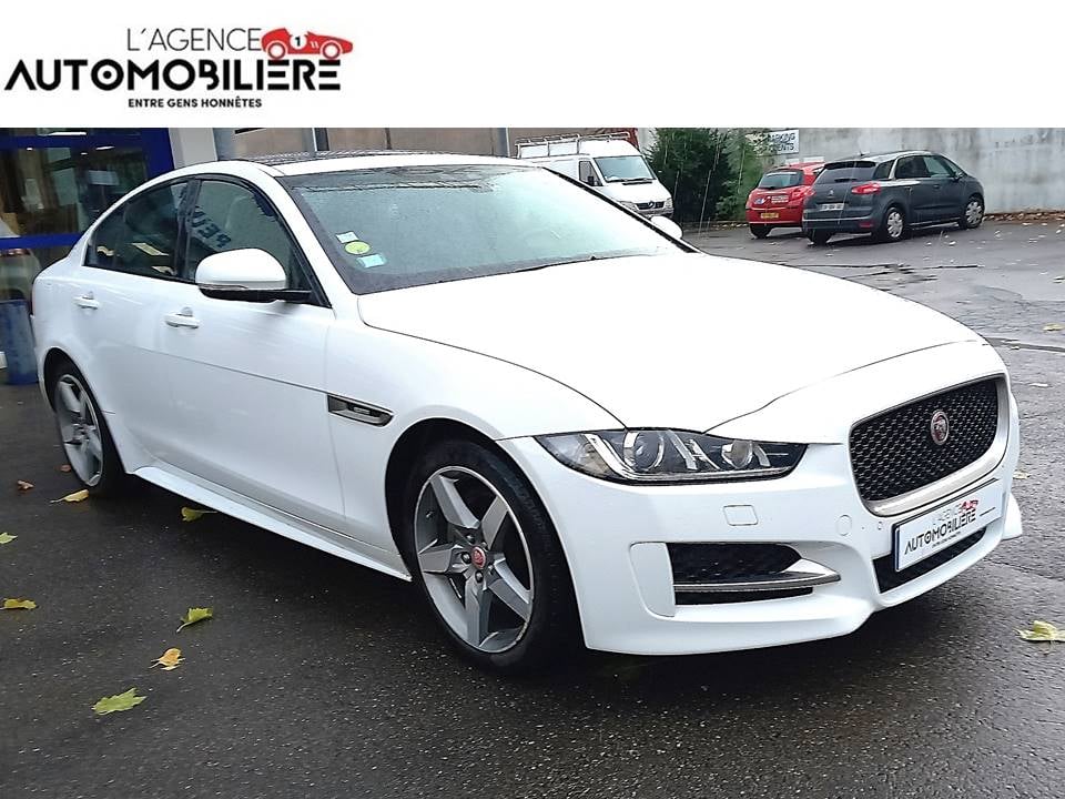 Jaguar XE 2.0L R-Sport 180Ch Bva — 1