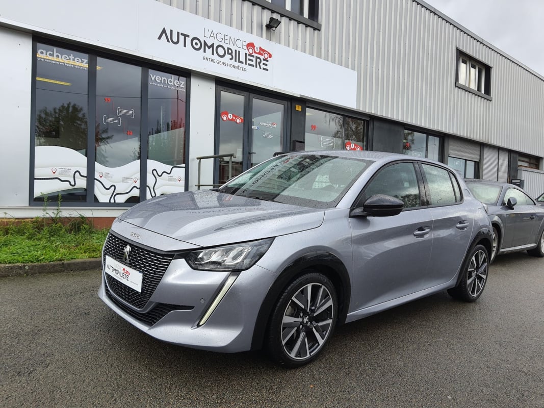 Peugeot 208 1.5 BLUE HDI 100 ALLURE PACK GT GARANTIE 12 MOIS — 1