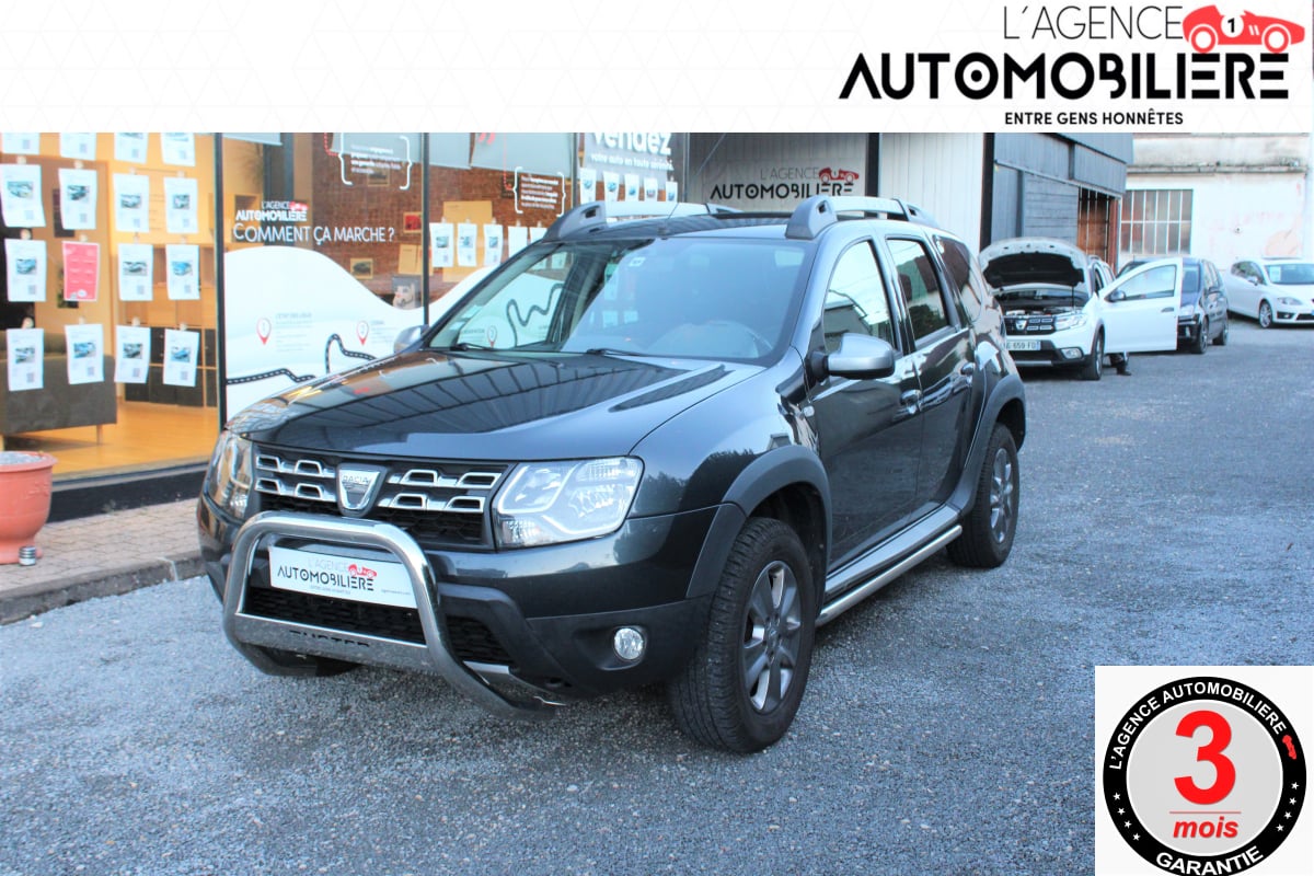 Dacia Duster 1.2 TCE 125 PRESTIGE 4X4 EQUIPE ATTELAGE — 1