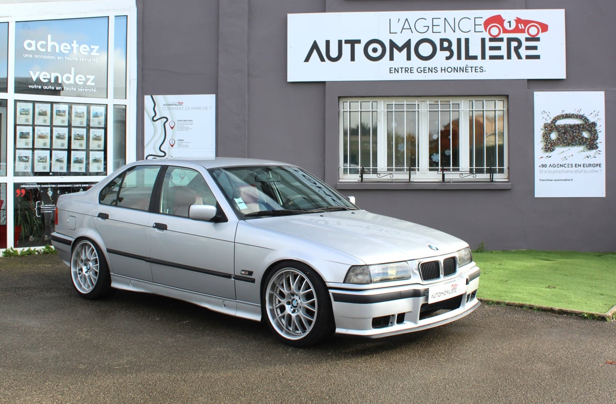 BMW Série 3 100 cv BMW Serie 3 Série 3 (E36) Berline 316i 1.6 i — 1