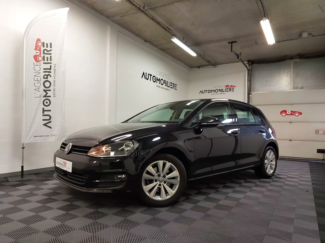 Volkswagen Golf VII 1.6 TDI 110 BLUEMOTION TECHNOLOGY 6CV CONFORTLINE DSG7 5P — 1