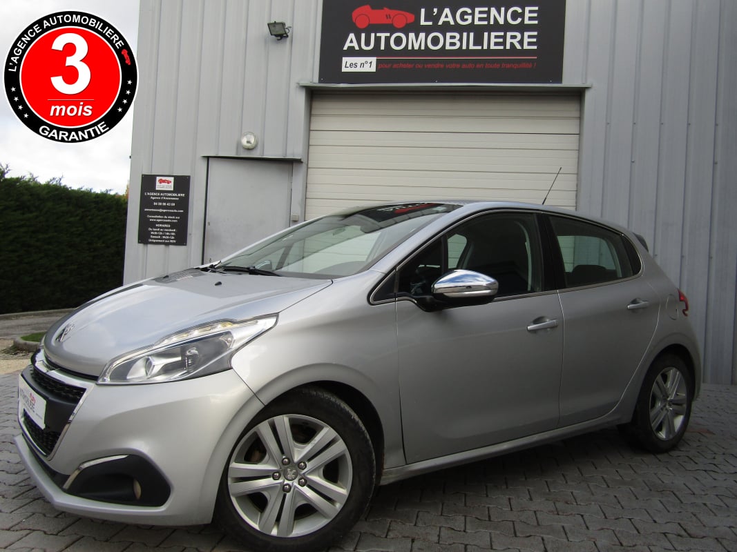Peugeot 208 1.6 bluehdi 100 CV ALLURE — 1