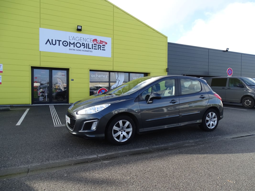 Peugeot 308 1.6 HDi 92ch FAP Style — 1
