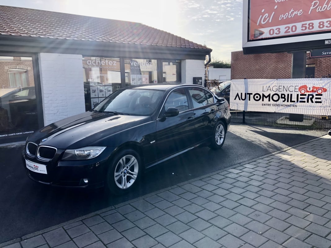 BMW Série 3 (E90) 320D 177 LUXE CUIR MARRON I-DRIVE — 1