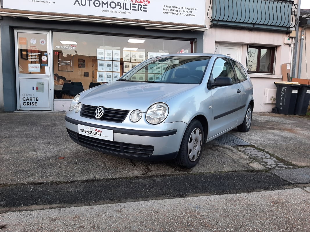 Volkswagen Polo 1.2 65 ch Confort Clim — 1