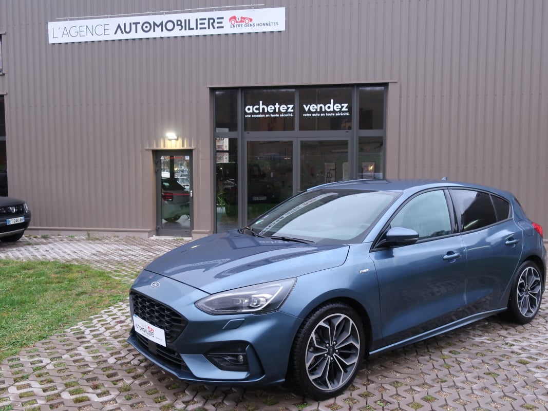 Ford Focus 1.5 Tdci ST Line 120Cv — 1