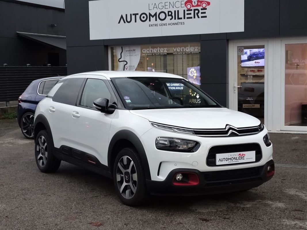 Citroen C4 Cactus 1.2 PureTech 110 ch SHINE BVM6 — 1