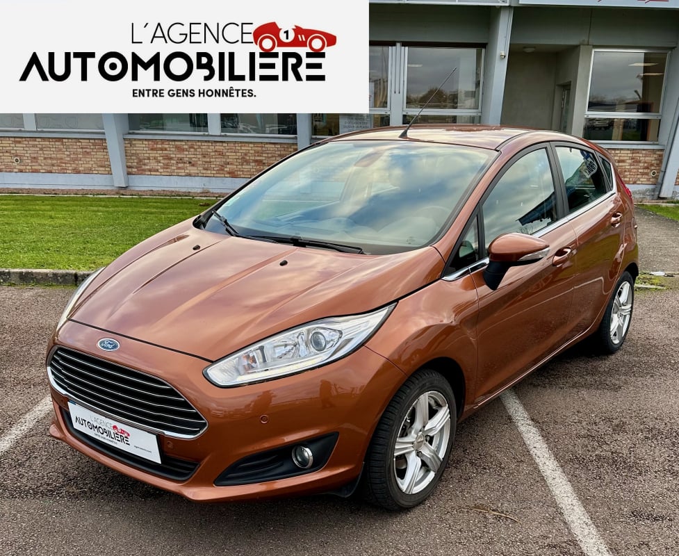 Ford Fiesta 1.0 ecoboost 100 CV Titanium 5 portes 1ère main — 1