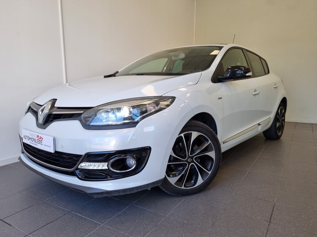 Renault Megane 1.5 dCi eco2 S&S 110 cv BOSE-TOIT OUVRANT — 1
