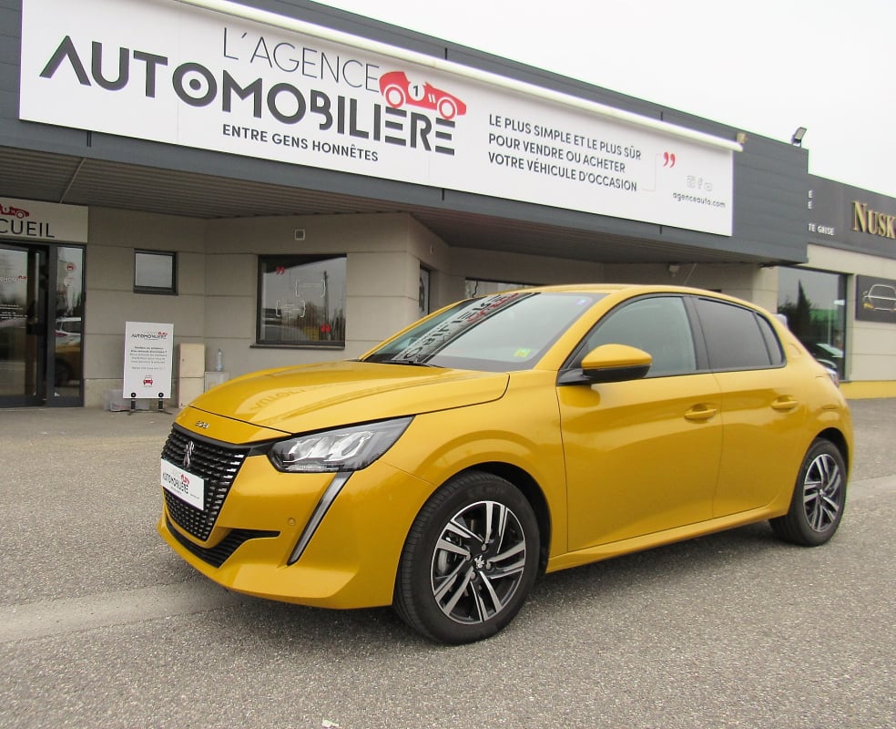 Peugeot 208 Allure Pack PureTech 100 S&S eat8 — 1