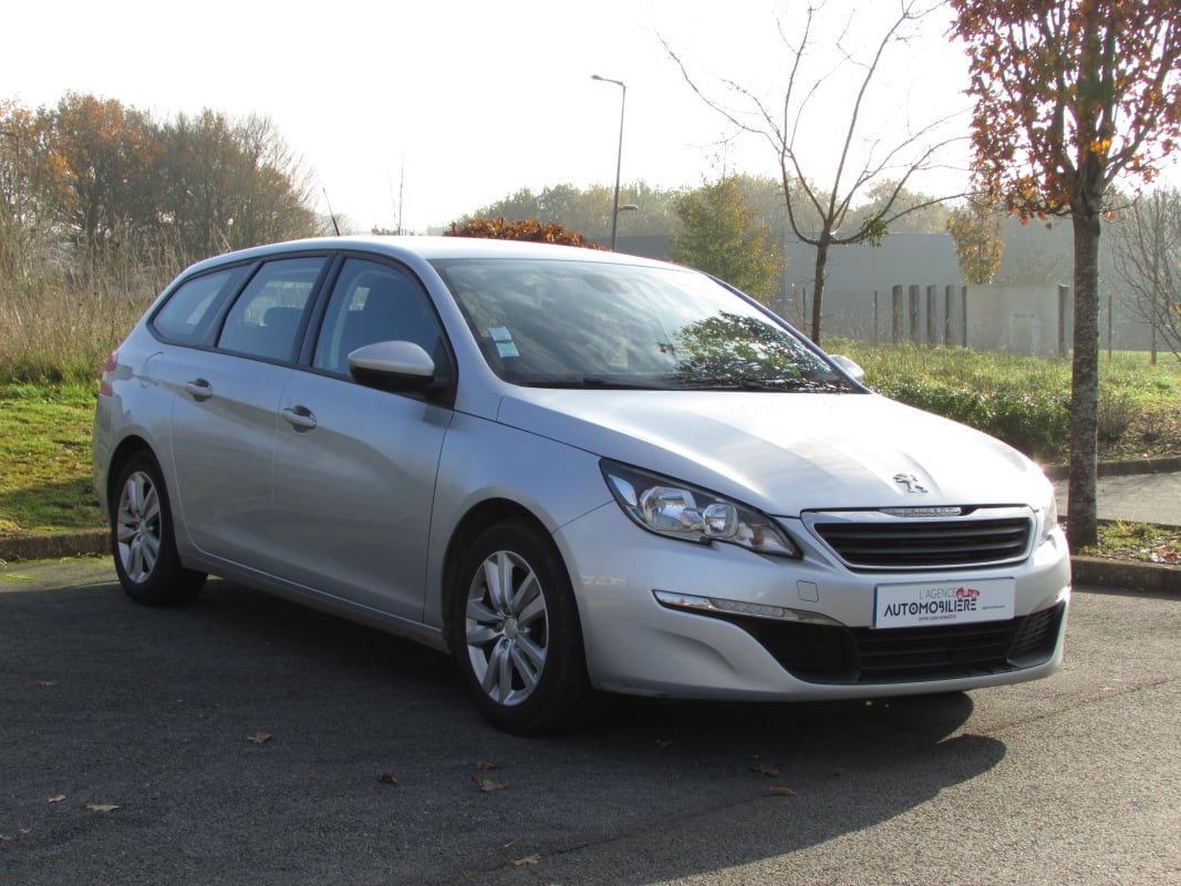 Peugeot 308 II SW 1.6 HDI 92 BUSINESS GARANTIE — 1