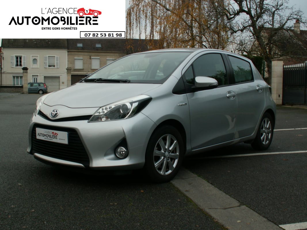 Toyota Yaris 100H HYBRIDE DYNAMIC PACK JANTES ZEN — 1
