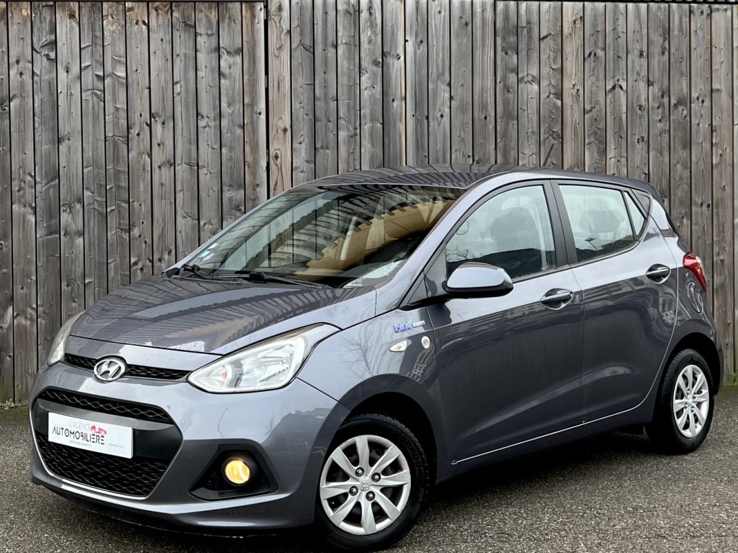 Hyundai I 10 1.0 i 12v Blue Drive 67ch EA SPORTS — 1