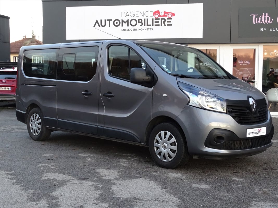 Renault Trafic III Combi L2 1.6 DCi 125 ch Zen Energy 9 PLACES — 1