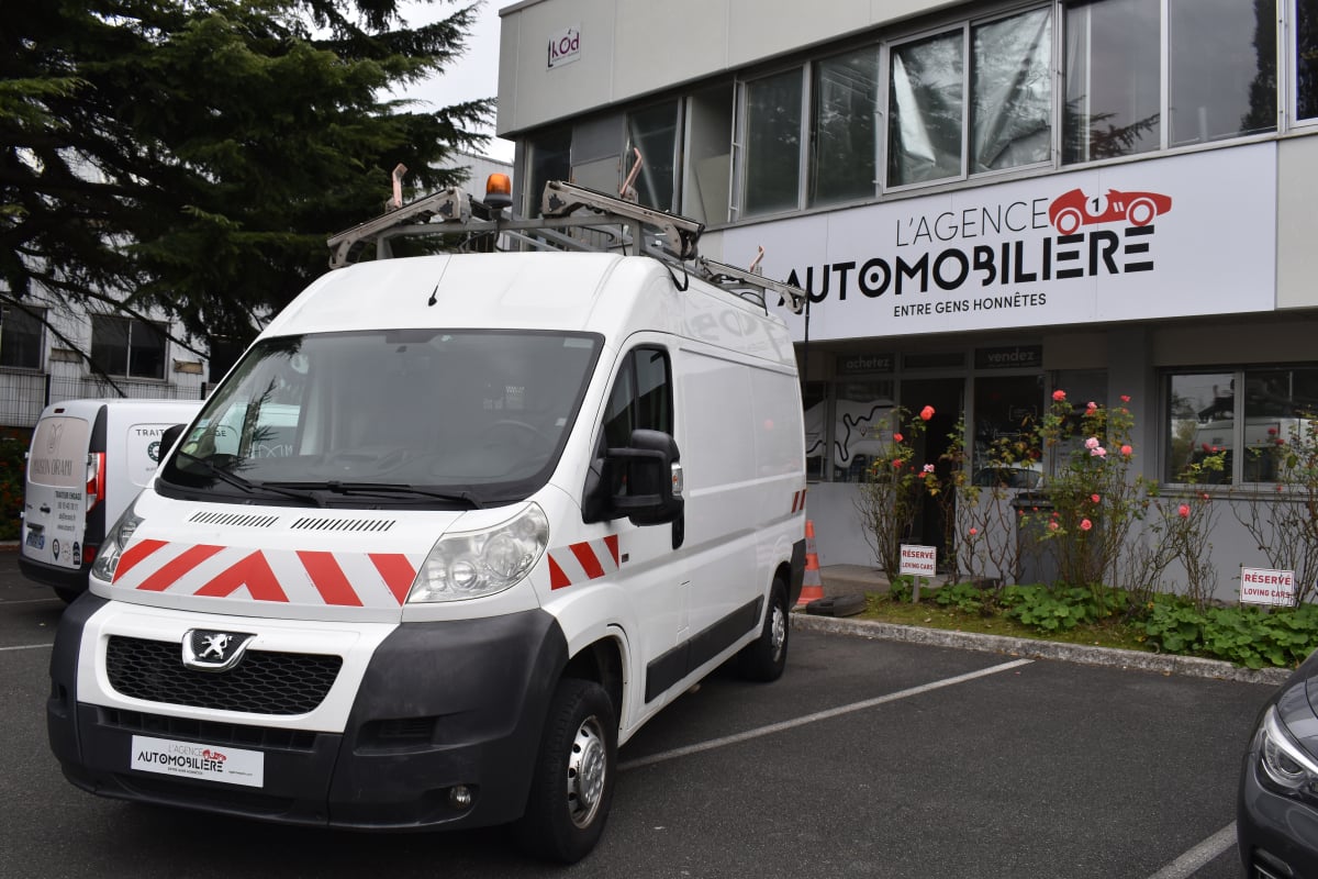 Peugeot Boxer III Phase 1/2 Fourgon 335 L2 2.2 HDi 16V FAP Fourgon moyen 130 cv — 1