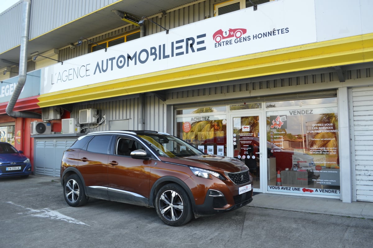 Peugeot 3008 1.2 PURETECH 130 CROSSWAY EAT8 — 1