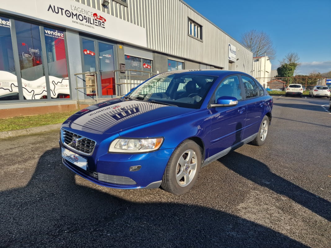 Volvo S40 1.8 125CH FLEXFIFUEL — 1