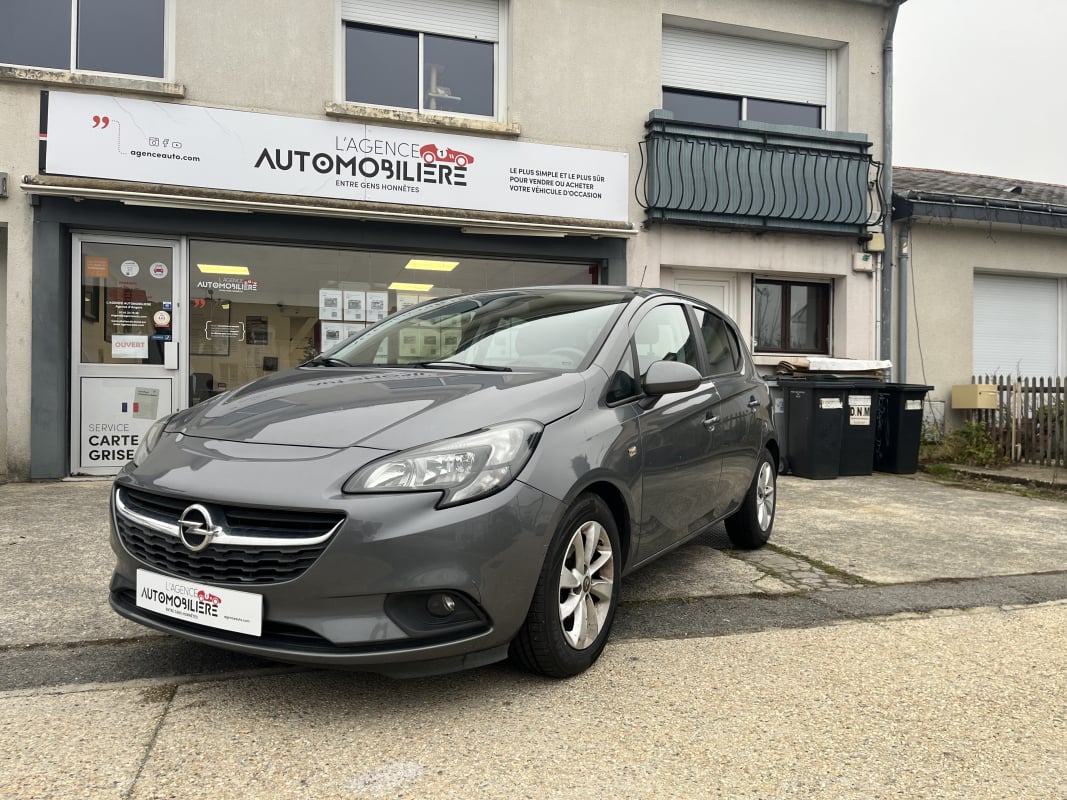 Opel Corsa 1.4 i 90 cv GRAPHITE 1ère main — 1