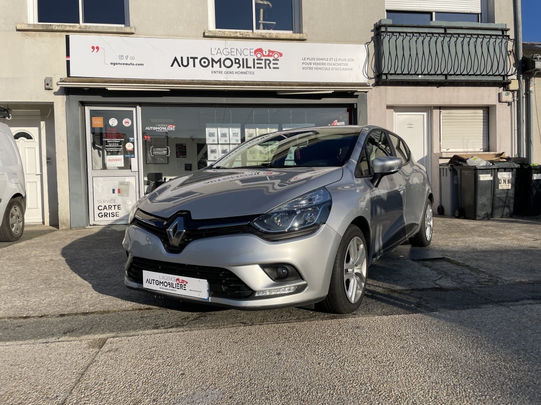 Renault Clio IV 1.5 dCi 90 CH BUSINESS — 1