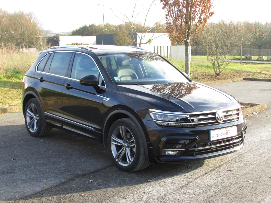 Volkswagen Tiguan 2.0 TDI 150 DSG7 CARAT EXCLUSIVE — 1