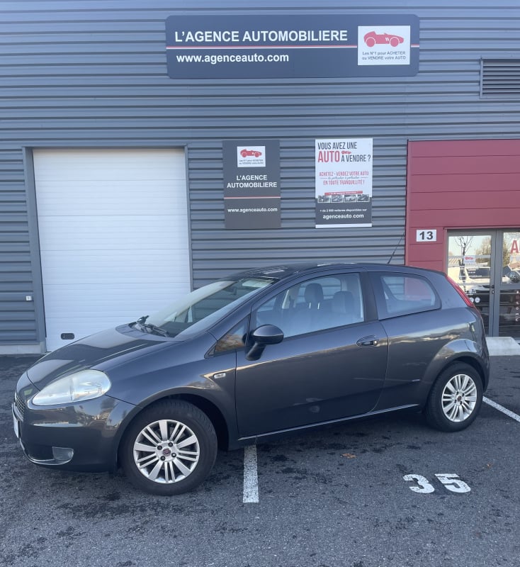 Fiat Punto 1.3 MJTD 16V 90 CH GIUGARO — 1