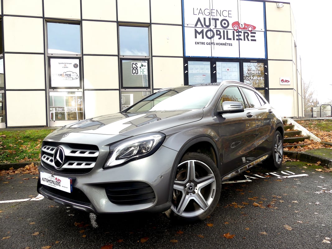 Mercedes-Benz Classe GLA 200 156cv FASCINATION 7G-DCT — 1