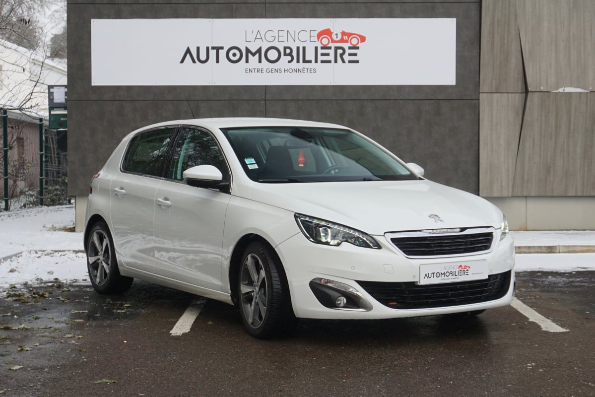 Peugeot 308 II 1.6 e-HDi FAP S&S 115 ch - ALLURE — 1