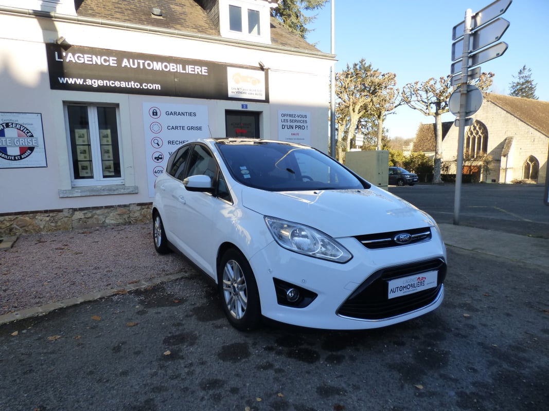 Ford C-Max 2.0 TDCi 140ch Titanium — 1