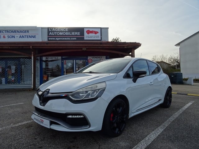 Renault Clio IV 1.6 TURBO 200 RS CUP EDC — 1